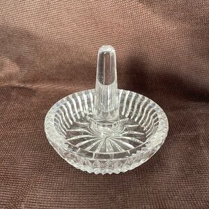 Waterford Round Ring Holder